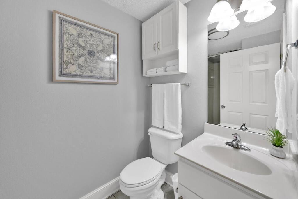 Apartment Beachfront #608 At Majestic Panama City Beach