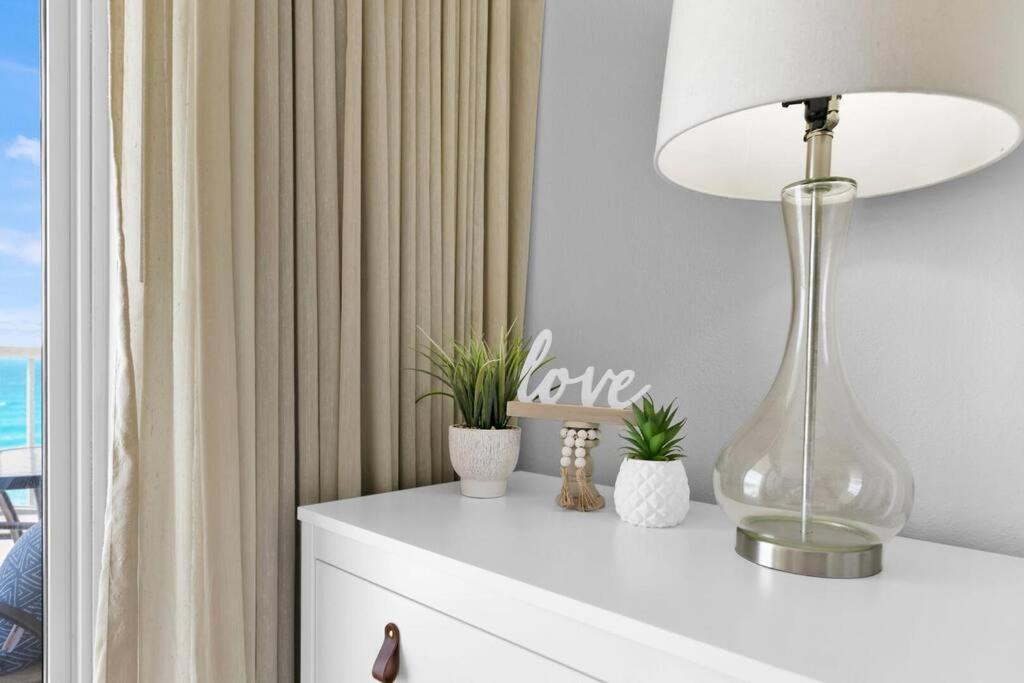 Apartment Beachfront #608 At Majestic *