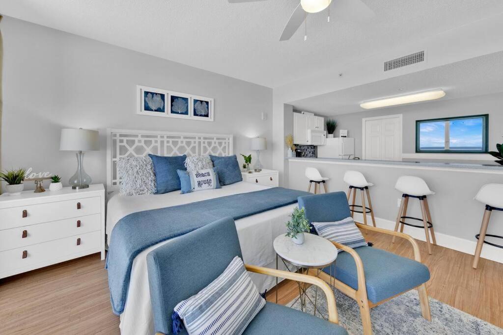 Beachfront #608 At Majestic * Panama City Beach