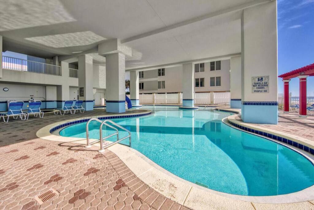 Beachfront #608 At Majestic